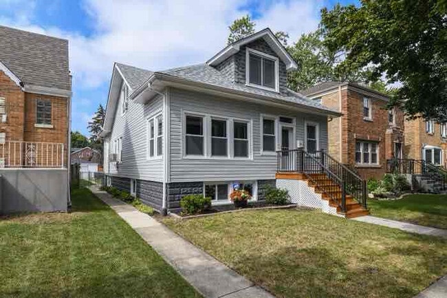 Building Photo - 3022 N Nottingham Ave