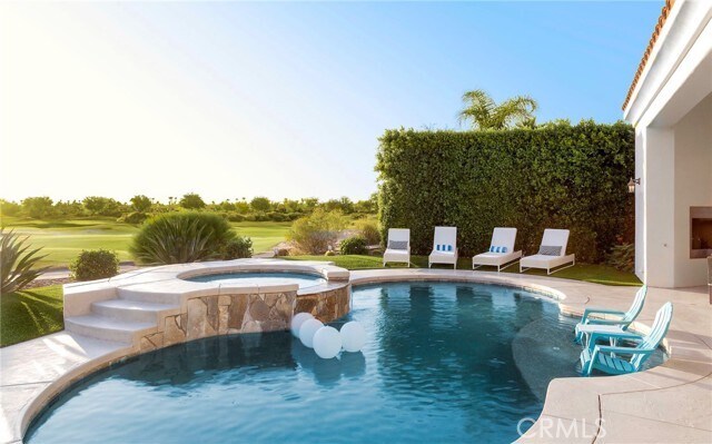 Building Photo - 55615 Turnberry Way