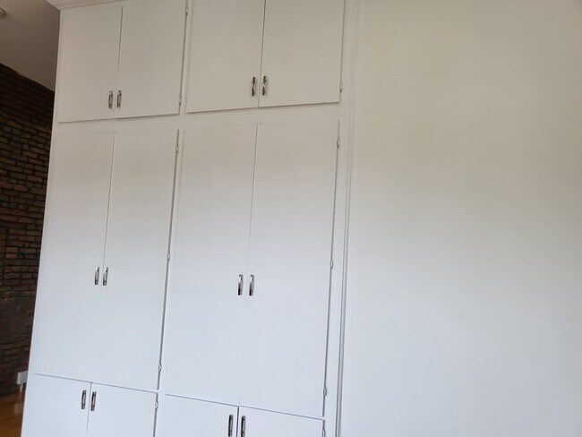 Floor to Ceiling Storage - 506 Greene Ave