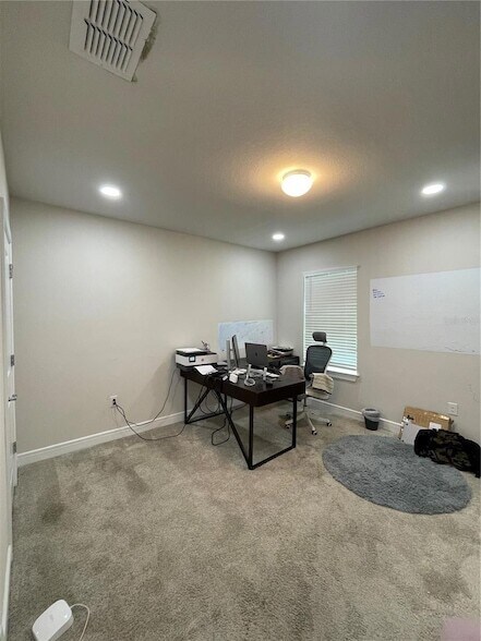 Building Photo - 30543 Thunderbird Dr