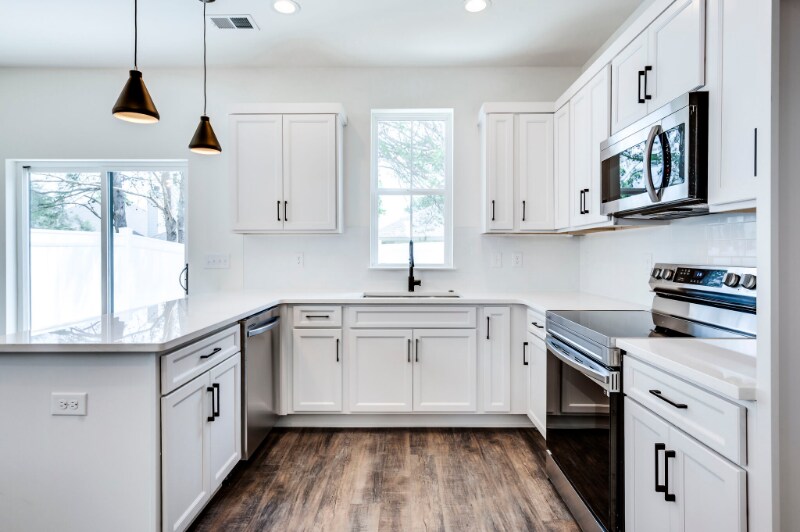 Building Photo - 518 Taffy Wy