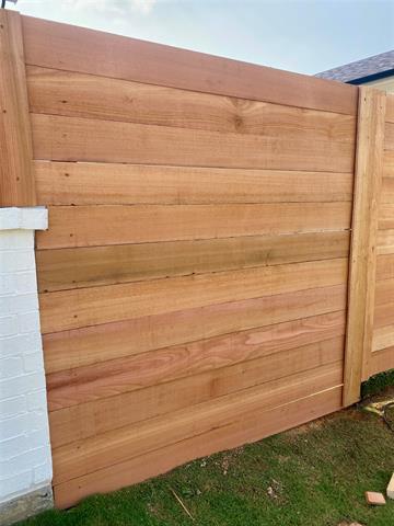 Building Photo - 9600 Sullivan Ln