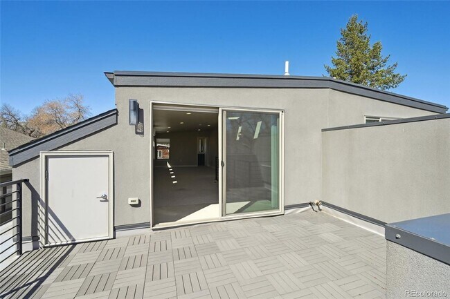 Building Photo - Rare University/Observatory Park 4 Plus Bed, 4.5 Bath Home