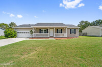 Building Photo - 104 Burrell Ln