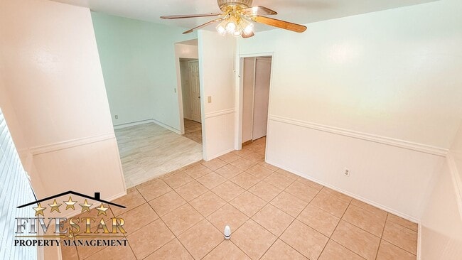 Building Photo - 7005 Quailwood Dr