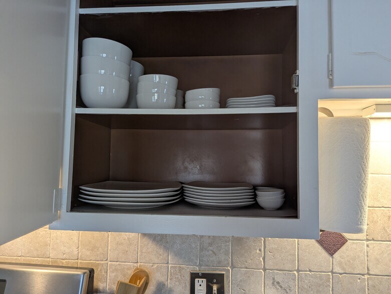 Building Photo - 89 Hedgerow Dr