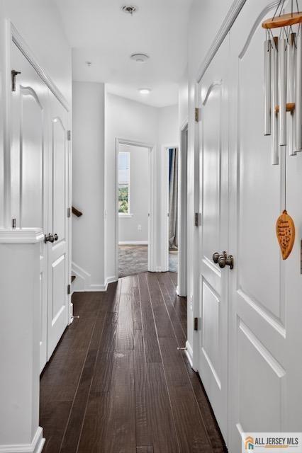 Building Photo - 310 South Dr