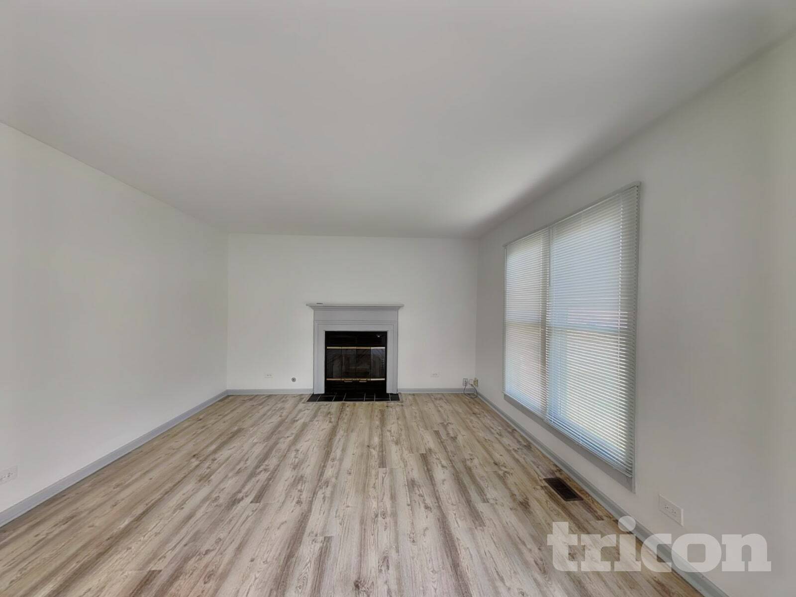 Building Photo - 1419 Farrington Ln