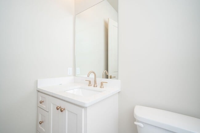 Building Photo - 3BR/3BA For Rent