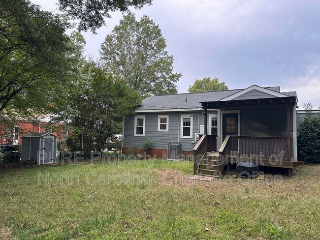 Building Photo - 2615 Ashley Rd