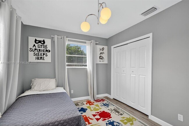 Building Photo - 1820 N 56th Ave