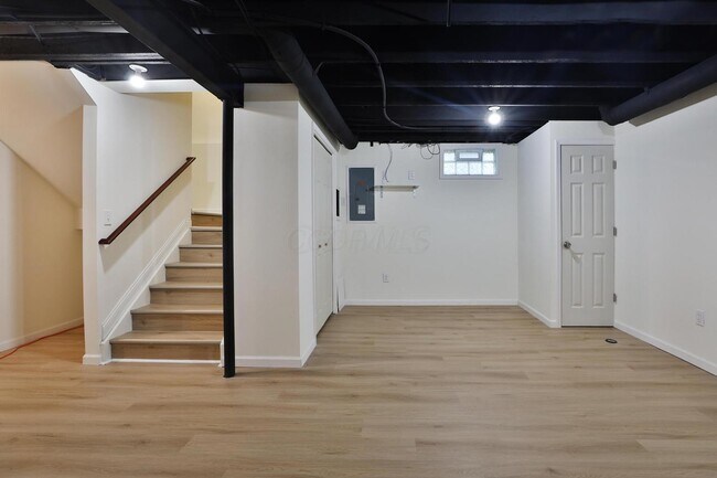 Building Photo - 6138 Prosen Dr