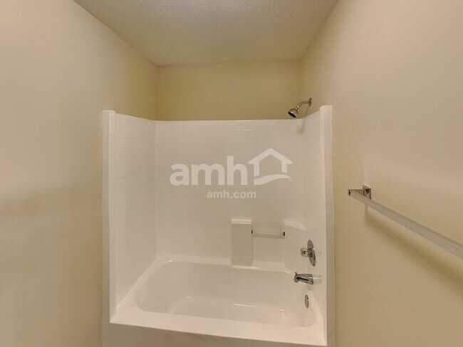 Building Photo - 6641 Sugar Valley Dr