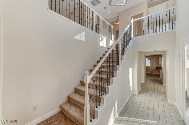 Building Photo - 536 Puenta Del Rey St