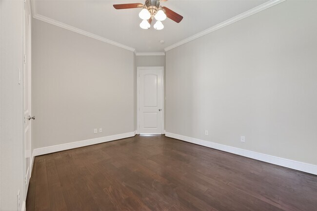 Building Photo - 5942 Sagamore Bay Ln