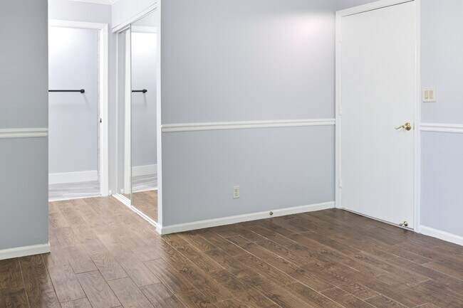 Building Photo - 460 NW 67th St