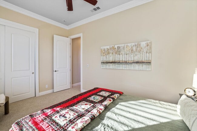 Building Photo - Custom N. Vacaville Single-Story Home in an Exclusive Gated Community!