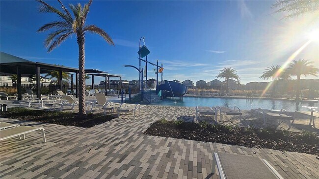 Building Photo - 747 Cypress Creek Run