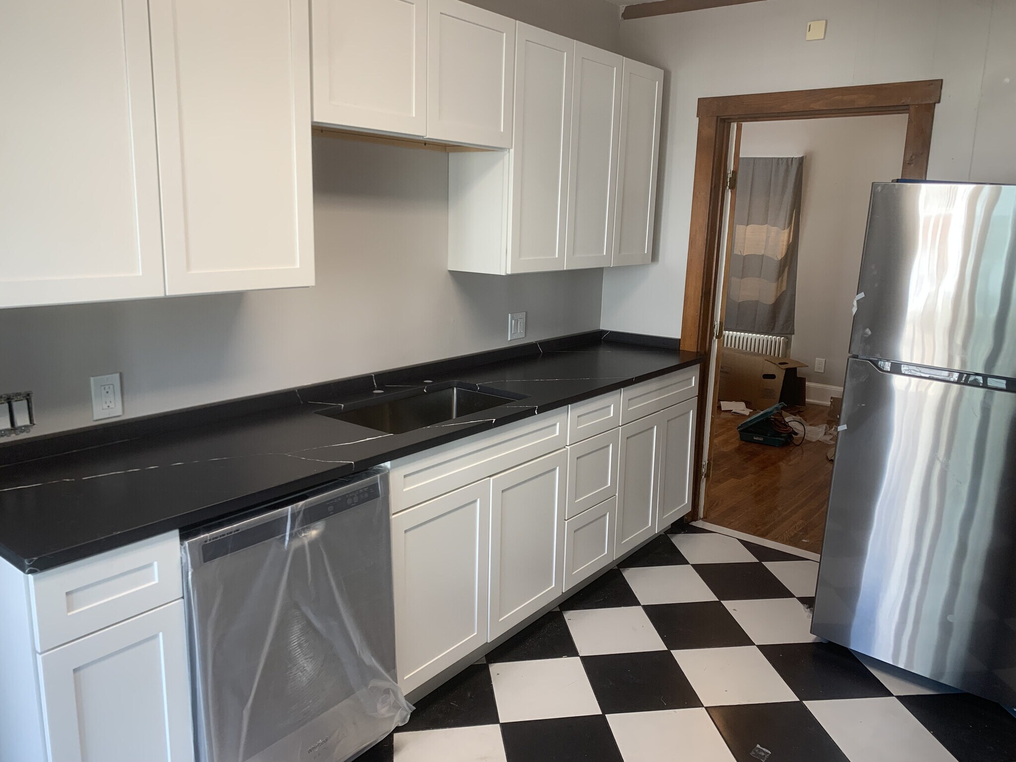 Building Photo - 81 Litchfield St
