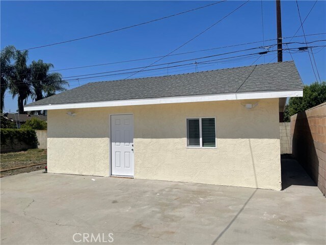 Building Photo - 18023 Grayland Ave