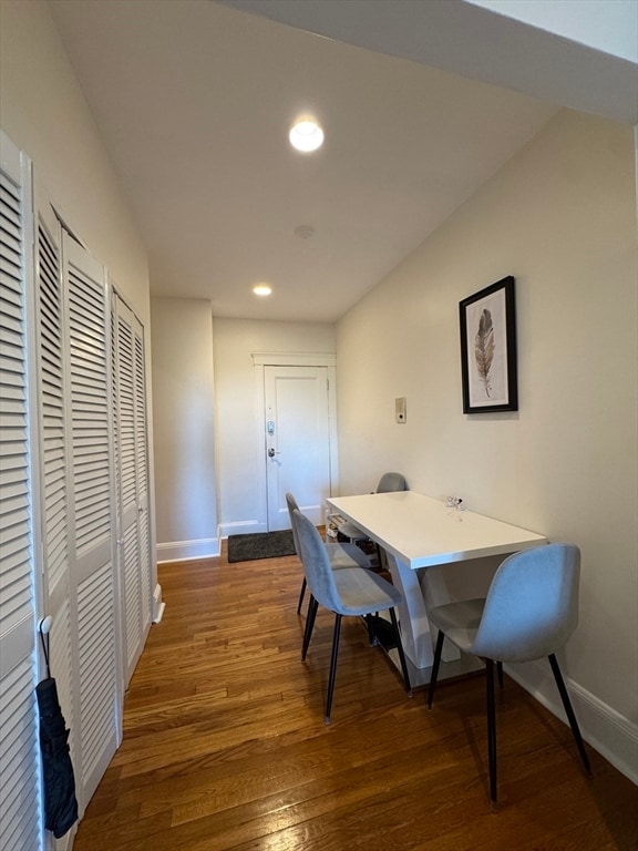 Building Photo - 2035 Commonwealth Ave