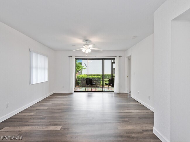 Building Photo - 4951 Pepper Cir