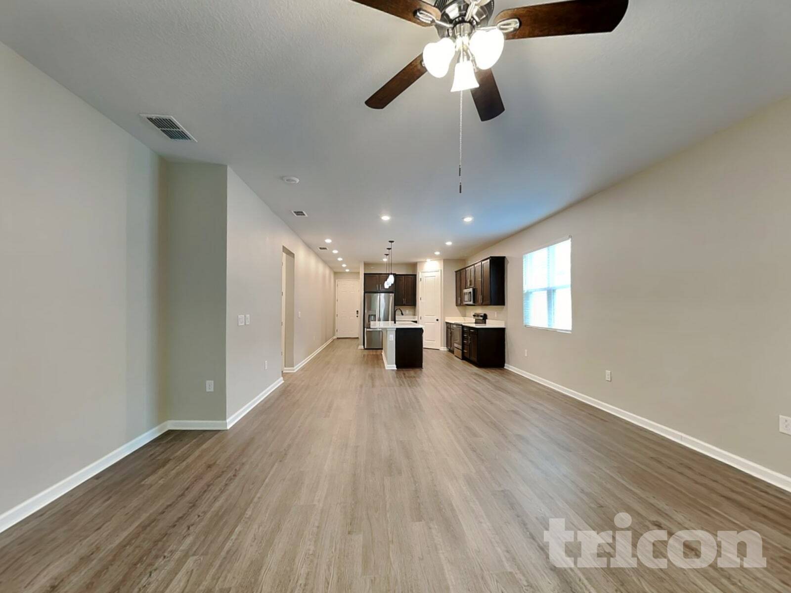 Building Photo - 5725 Arlington River Dr.