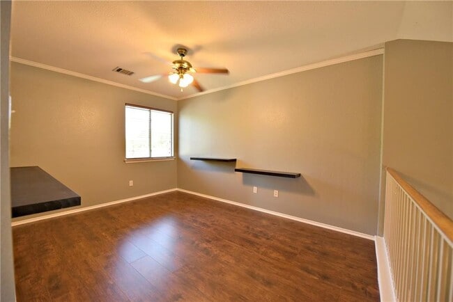 Building Photo - 2813 Greenlee Dr