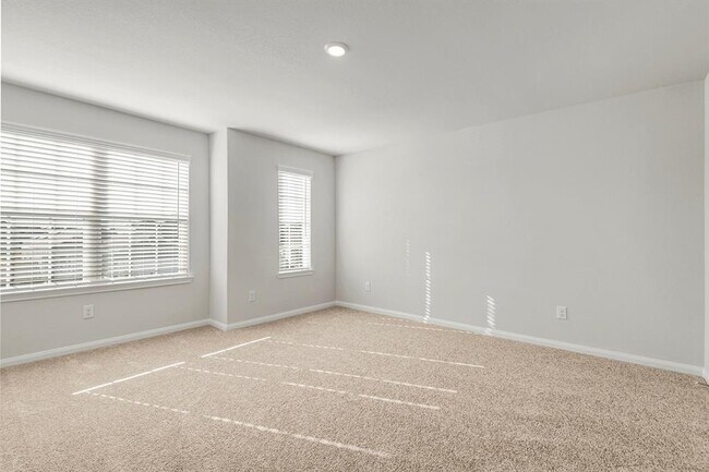 Building Photo - 8215 Burnt Orchid Dr