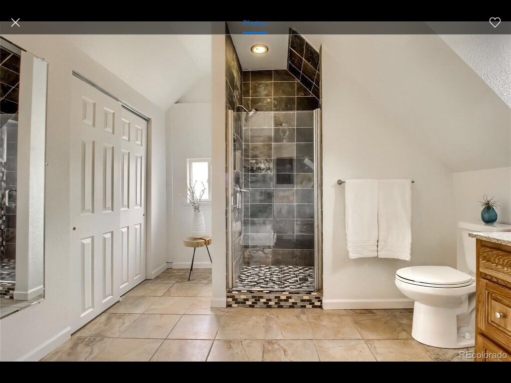 Upstairs bathroom - 3451 N Downing St