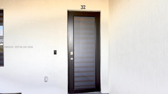 Building Photo - 7925 NW 104th Ave