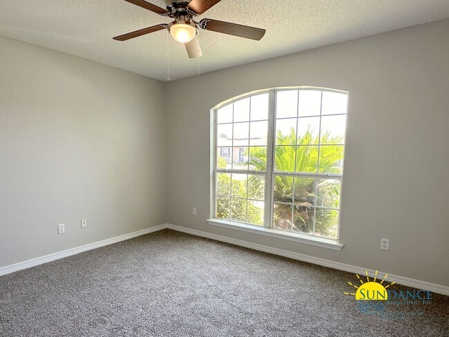 Building Photo - 7692 Chablis Cir