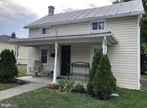 Building Photo - 131 S Purcell Ave