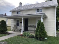 Building Photo - 131 S Purcell Ave