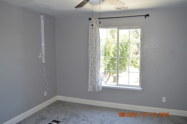 Building Photo - 249 Damara Ct