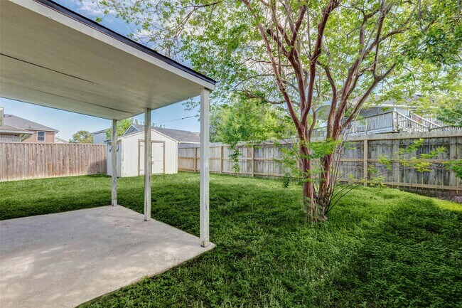 Building Photo - 5318 Cilantro Ln