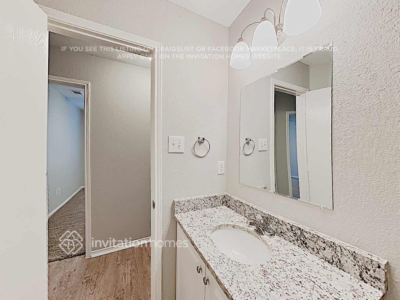 Building Photo - 8820 Chaps Ave