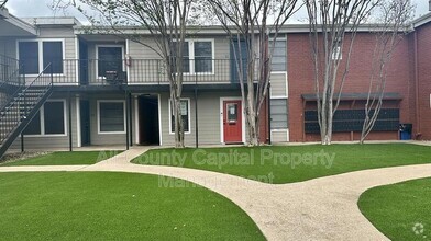 Building Photo - 5426 Menchaca Rd