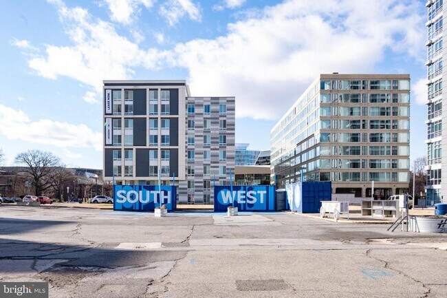 Building Photo - 429 N St SW