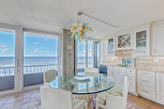 Building Photo - 5550 N Ocean Dr