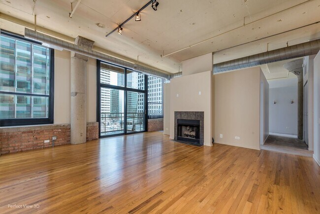 Building Photo - 130 S Canal St