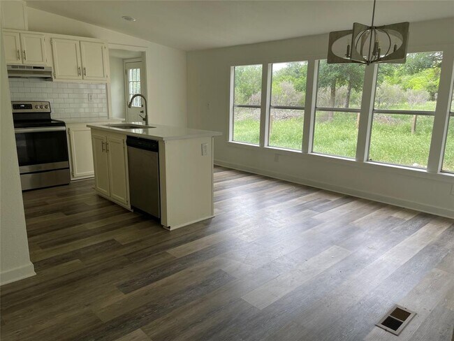 Building Photo - 1092 Geneva Grove Ct