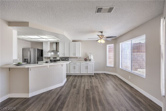 Building Photo - 8408 Dunphy Ct