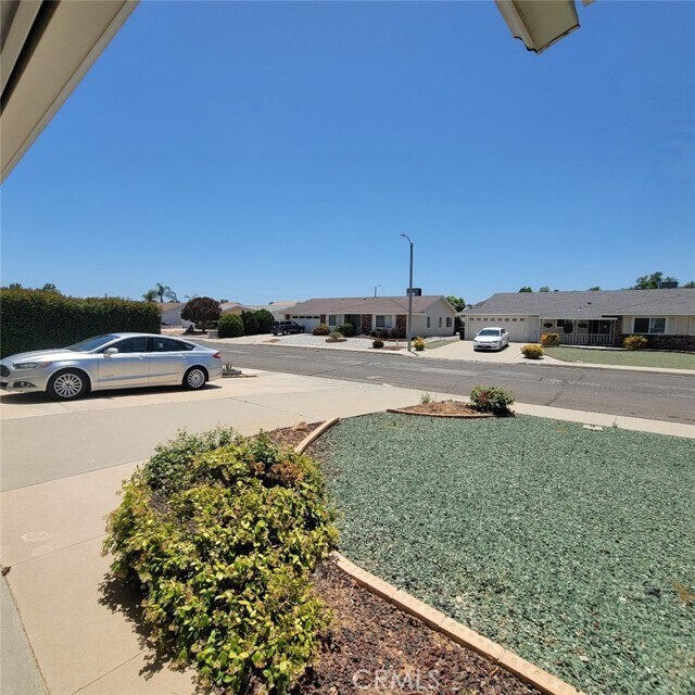 Building Photo - 28894 Portsmouth Dr