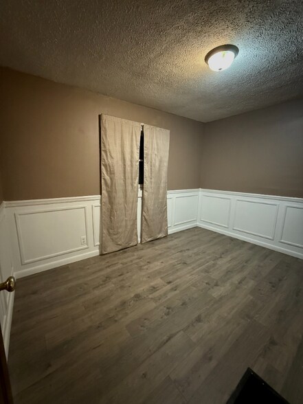 Building Photo - 68247 OH-56