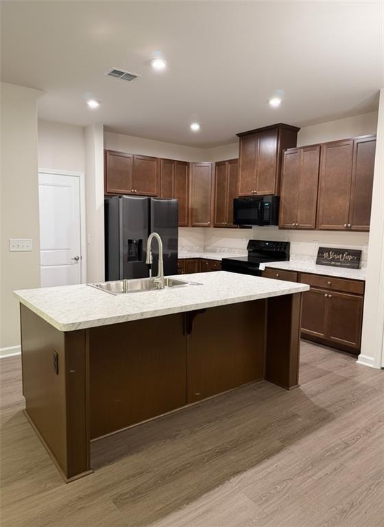 Building Photo - 46 Storm Ln