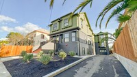 Building Photo - Viewing Schedule: Please call Shami at (41...