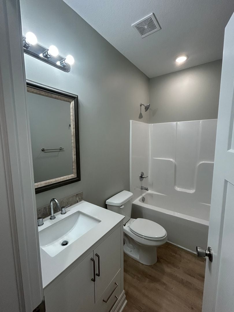 Building Photo - 1124 Sontag Ct