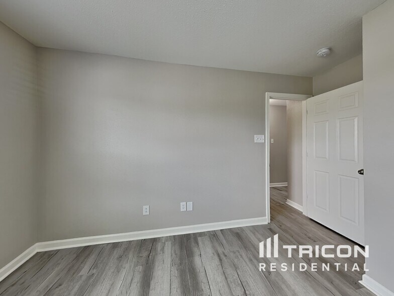 Building Photo - 4046 Kellybrook Dr