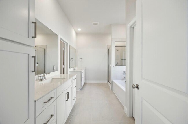 Building Photo - 31230 Casanova Drive